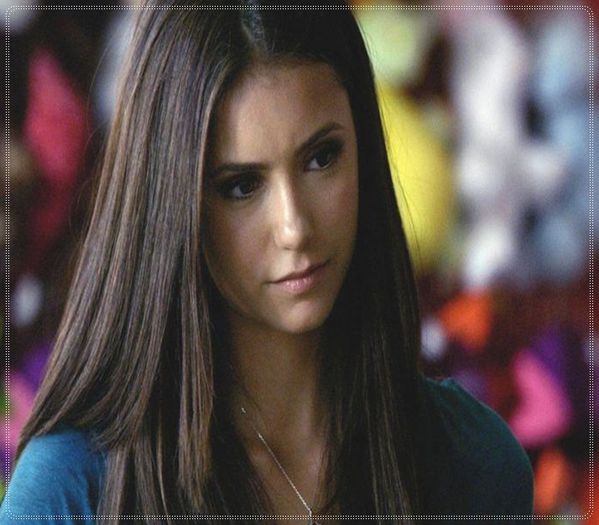 》*se uita ciudat la ceilalti; se uita la el cateva secunde; isi lasa privirea-n jos*;3=)))#Damon.