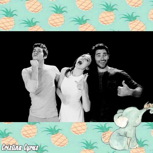 ➹❛ЯΛÐłØΛϾTłVƐ❜☂ Mă duk să mă culc, noapte bună.