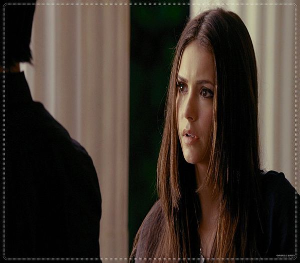 》clk Mi-ai aruncat hainele in strada si te astepti sa te salut?...#fane=)))))); Dap... dar aici nu pot sa vorbesc... ;&lt; M-ar intrerupe Stefan intruna:))) *se uita la ep IP* #Damon.
