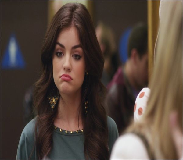 .•*´♥`*•. Vrei atmosfera de sarbatori, se rezolva*o trage afara si-o baga in zapada*