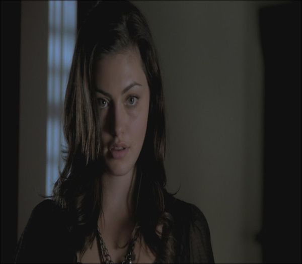 ✿ - Sau nu vrei sa-i arati la toata lumea pt ca sunt micuti de tot=))