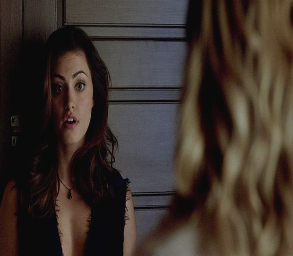 ✿ - Asta e cam ciudat, poate e din cauza fazei cu Liv si Klaus?