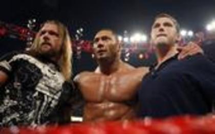 l_1171493b4c7541c88eff0636f3ccf74c - triple h and his family