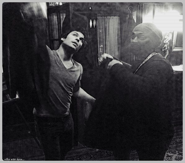 ▬ ❝Se intra si pe aici daca il deschide careva...=)))