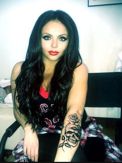 1391113464_Jesy-Nelson