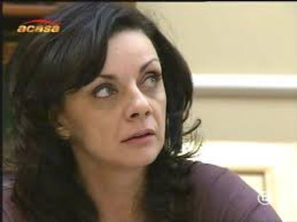 Unde l-a cunoscut pe Laur?