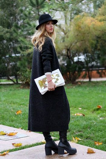 63989_734176523317561_5988907804193420365_n - Dana Rogoz