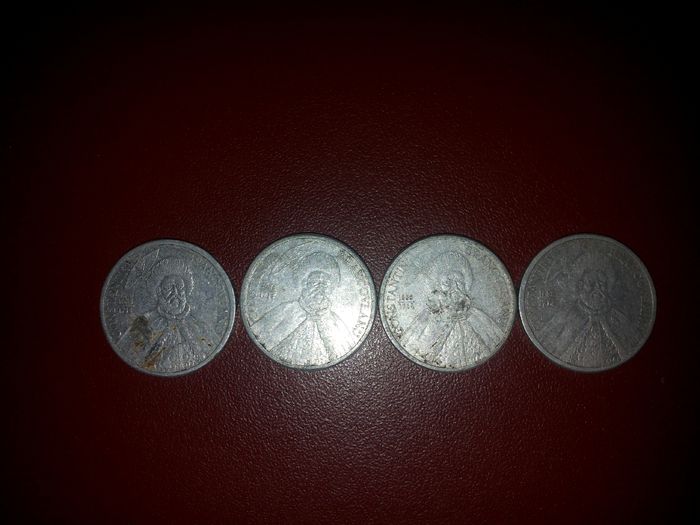 5 - Monezi vechi