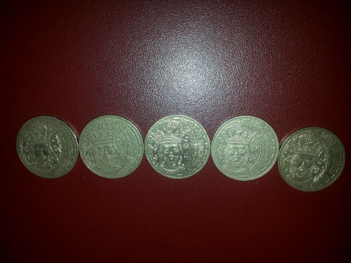35 - Monezi vechi
