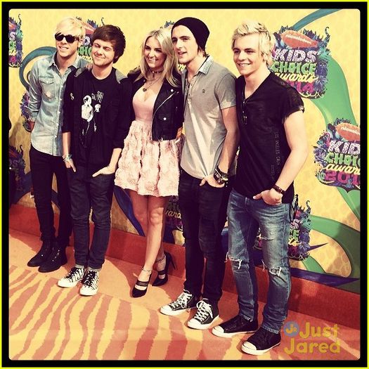 ross-lynch-jack-griffo-karan-brar-jake-short-2014-kcas-12