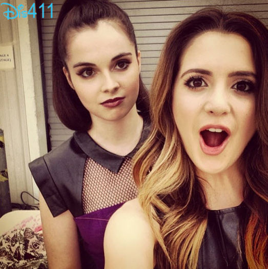 laura-marano-vanessa-marano-march-29-2014