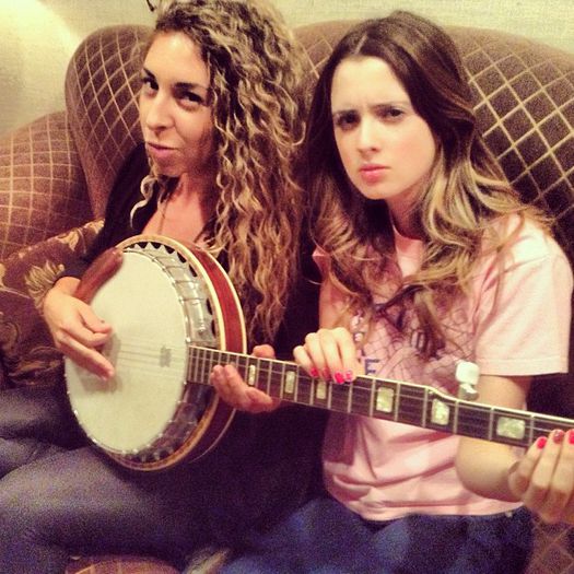 Instagram-laura-marano-ally-35823121-612-612