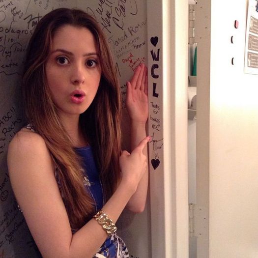 Laura-marano-twitter-instagram-tumblr-personal-pics-_6