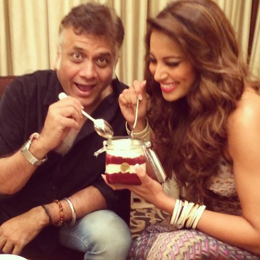 10841812_10152964810383812_6219154951268675819_o - Bipasha Basu