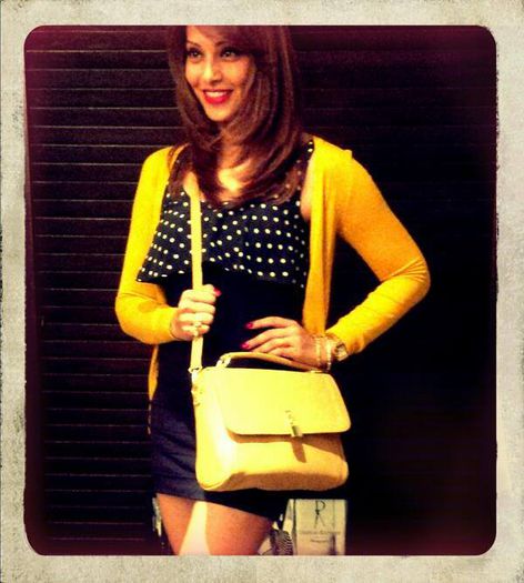 61317_10152192862283812_1830934591_n - Bipasha Basu