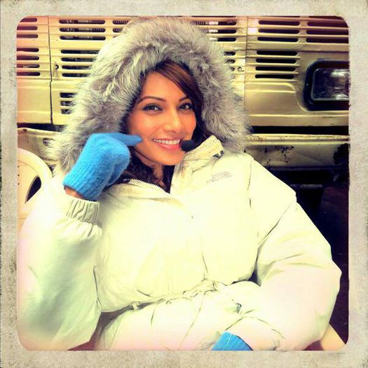 1044450_10151687277008812_55002689_n - Bipasha Basu