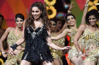 364983954 - Bipasha Basu