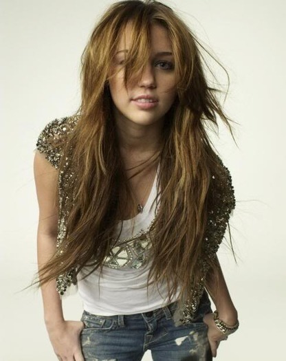 La o sedinta foto - Miley Cyrus