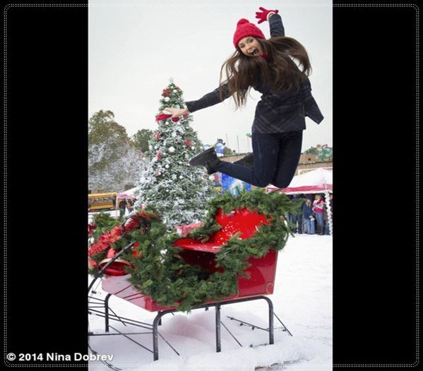 》CRACIUN FERICIIIIIT, VA IUBEEEEEEEESC. ! *sare pe acolo* =))) - here - episode 38 - done