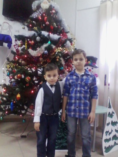 Copii mei Marius si Iosif - CRACIUN 2014
