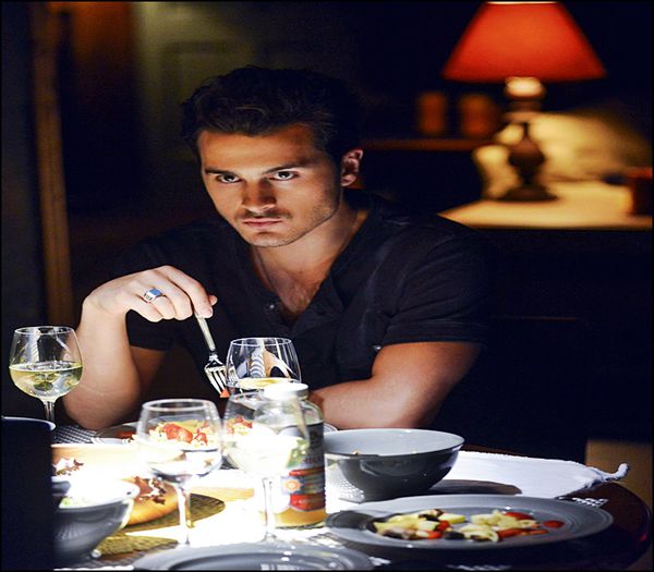 ✿ - Facem ce vrei tu. #elena; Hello Santa Klaus!:))Ce ne-ai adus? #k - here - episode 38 - done