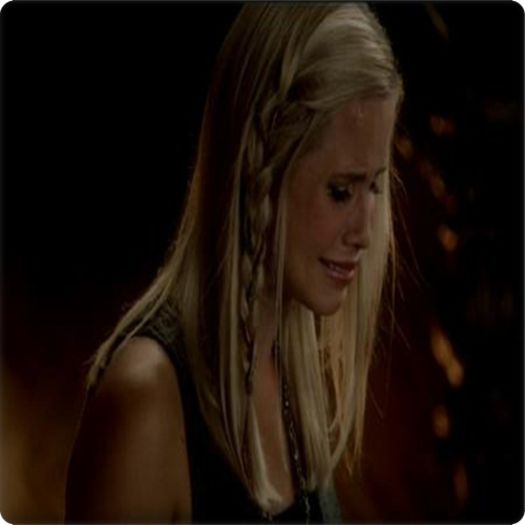 ☼ -  .click: nu eu l am p¨ărăsit pe stefan, el pe mine şi oricum nu a fost ceva serios; de ce judeci după tot ce auzi ? eşti la fel ca toţi ceilalţi ........ --enzo-- &lt;se pune pe bocit&gt;:-)))))))
