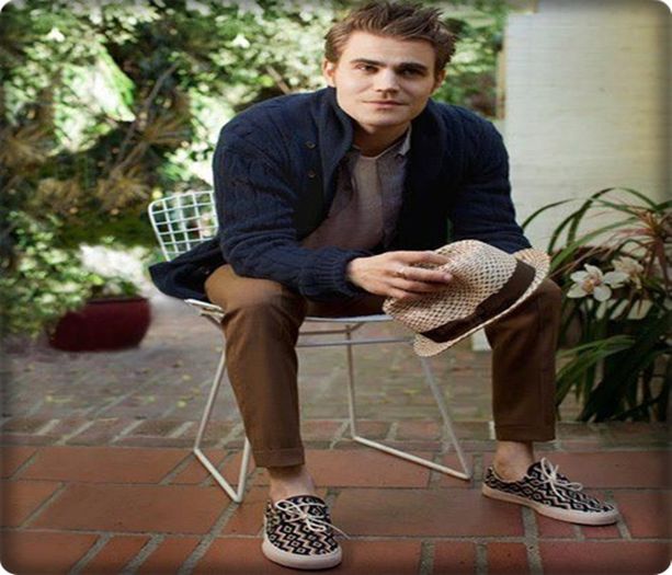 *se joaca cu o scobitoare* Paii..prietenia mea ;;) + o bere dada :)) #bonnie