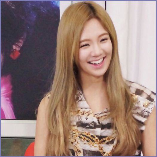 Hyo. Cineva acolo sus te iubeste. :D :)) ..Cat despre JunHyung nu pot zice acelasi lucru.. :-s #K - ix __ Episodul 080 __ xi