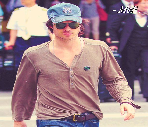 - O sa innebunesti singura :(. *apar in camera cu viteza*