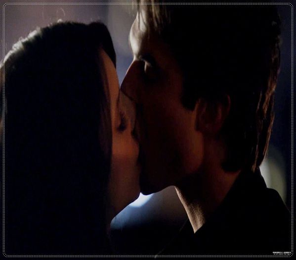 》*se sprijina de el; il prinde incet de obraji si continua sarutul*