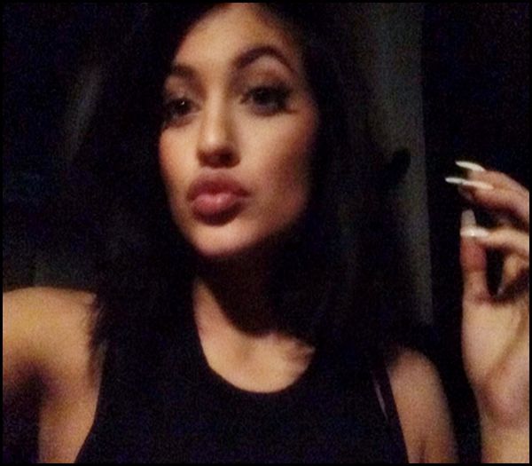 ∆▽■□ .nɒϱɿom ɒnin ♔♥●✿. Asta e  .. asa sunt eu .. mai ales cand nu am o ocupatie si ma plictisesc ..