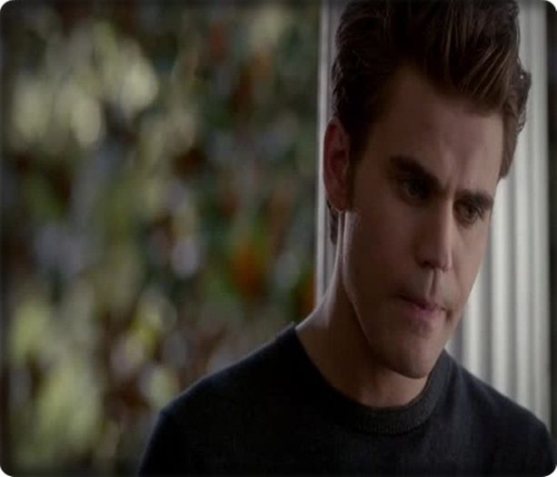 CL *ia foarfeca si un briceag cu incetinitorul si l aproprie cu incetinitoru spre c;;;;ae; cu melodia asta pe fundal https://www.youtube.com/watch?v=iVkWiveGmVI* Nu...nu pot sa fac asta *arunca briceagu si foarfeca*
