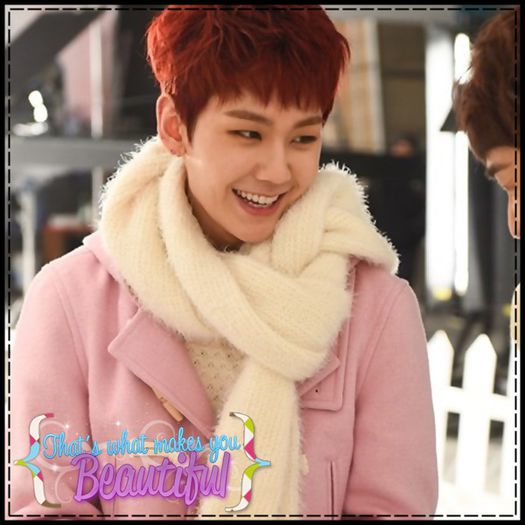 ♫ *intra* Brr. ;-; Heya fetelee. :) *hug fetele* - ix __ Episodul 082 __ xi
