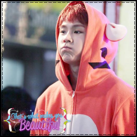 ♫ Uite. Yura e desteapta. *scoate limba la Hye* Thx. :* #Y.
