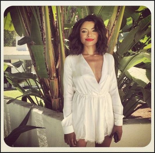 ↘ ; Heei ;3. #vine de-afară.