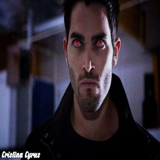 ➹❛ЯΛÐłØΛϾTłVƐ❜☂ N-am fost sarcastic, chiar a fost așa de ododododo :X #Damon CL; ALO LUMINA VIEȚII LU DAVINA *aruncă bani în el* Nuj
