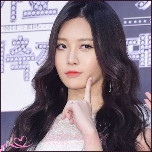 Y|-[se termina Now si incepe Confused, AOA. =))] Da.. :-?