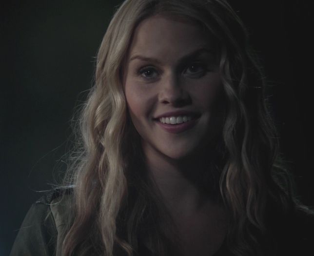 Stai putin , ma duc sa-i deschid usa...Denisai :))