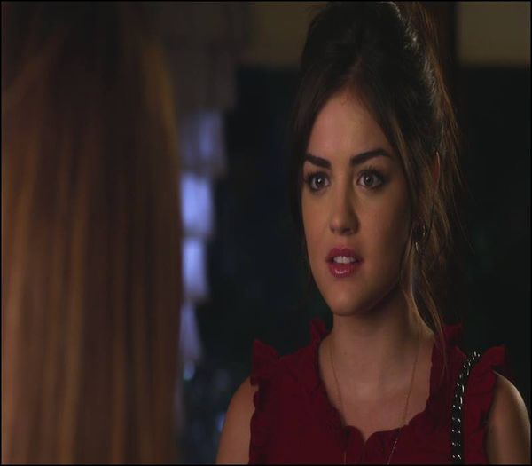 Imi zici toate astea de 5 luni ,ne-am si mutat impreuna si tot nu vrei sa spunem lumii?; Ti-e rusine cu mine,aha
