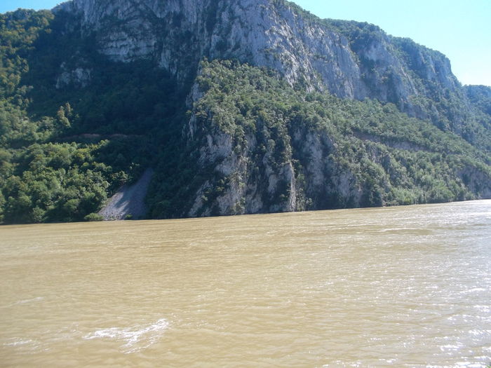 SAM_2601 - pe malul Dunarii