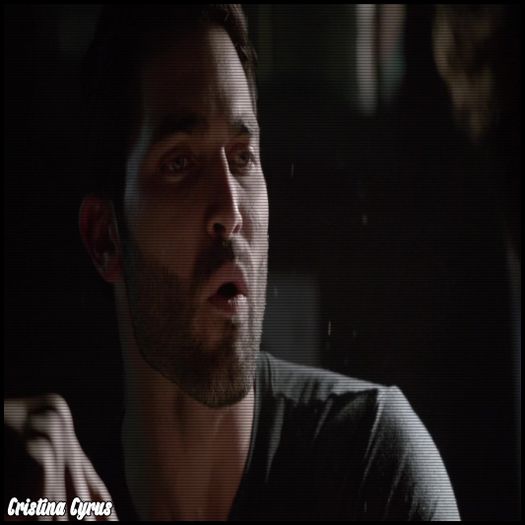 ➹❛ЯΛÐłØΛϾTłVƐ❜☂ Bă vezi că îl duc în grajd. *duce poneiu în grajd*