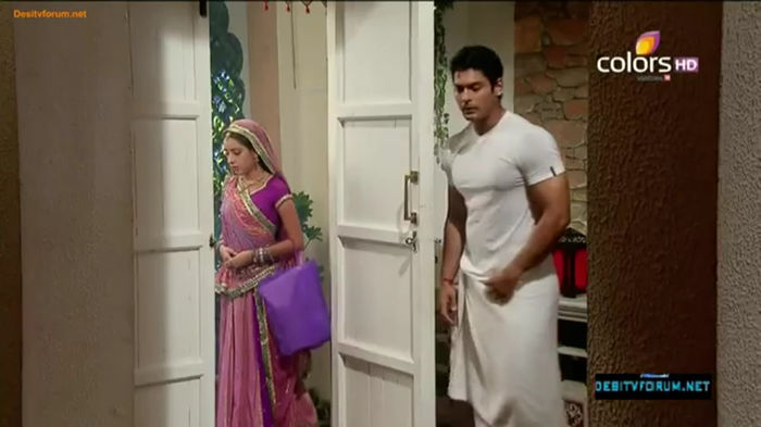 a11 - Siddharth Shukla and Pratyusha Banerjee-Shiv and Anandi