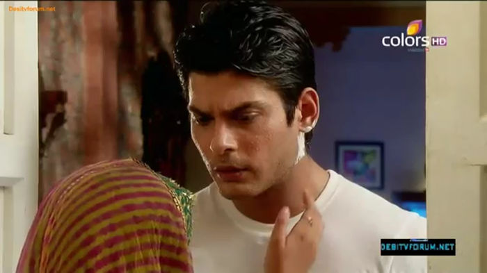 a15 - Siddharth Shukla and Pratyusha Banerjee-Shiv and Anandi