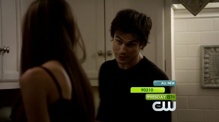 Ok, zi. Care e problema? De ce te porti asa?; Credeam si eu ca ne apropiem
