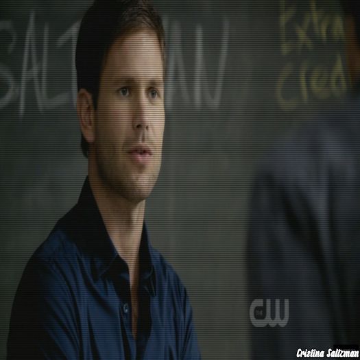 ➹❛ЯΛÐłØΛϾTłVƐ❜☂ Pentru șemineu bă, uite ce frig e aici. #Stefan - here - episode 39 - done