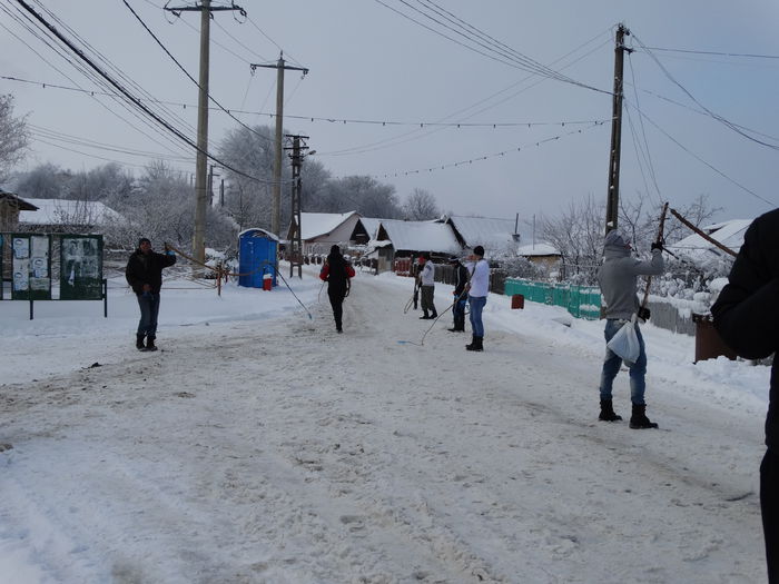 colndatorii din sat - m-iarna2014-2015