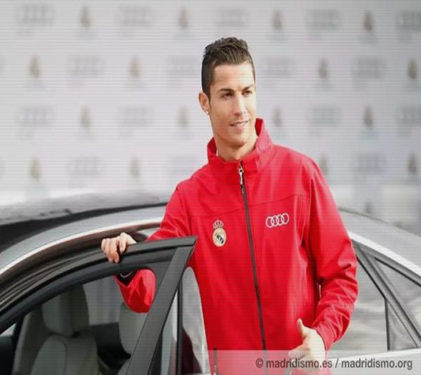 ;; *coboara din masina si intra in bloc*