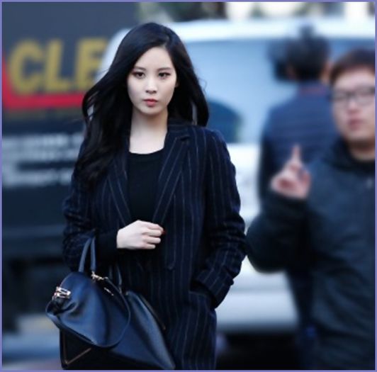 Seo. Stiu iubii. :* [il saruta]