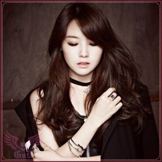 M|. Daca nu pleaca in urmatoarele secunde, jur ca o bat !!