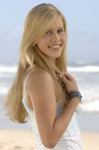 6 - club claire holt